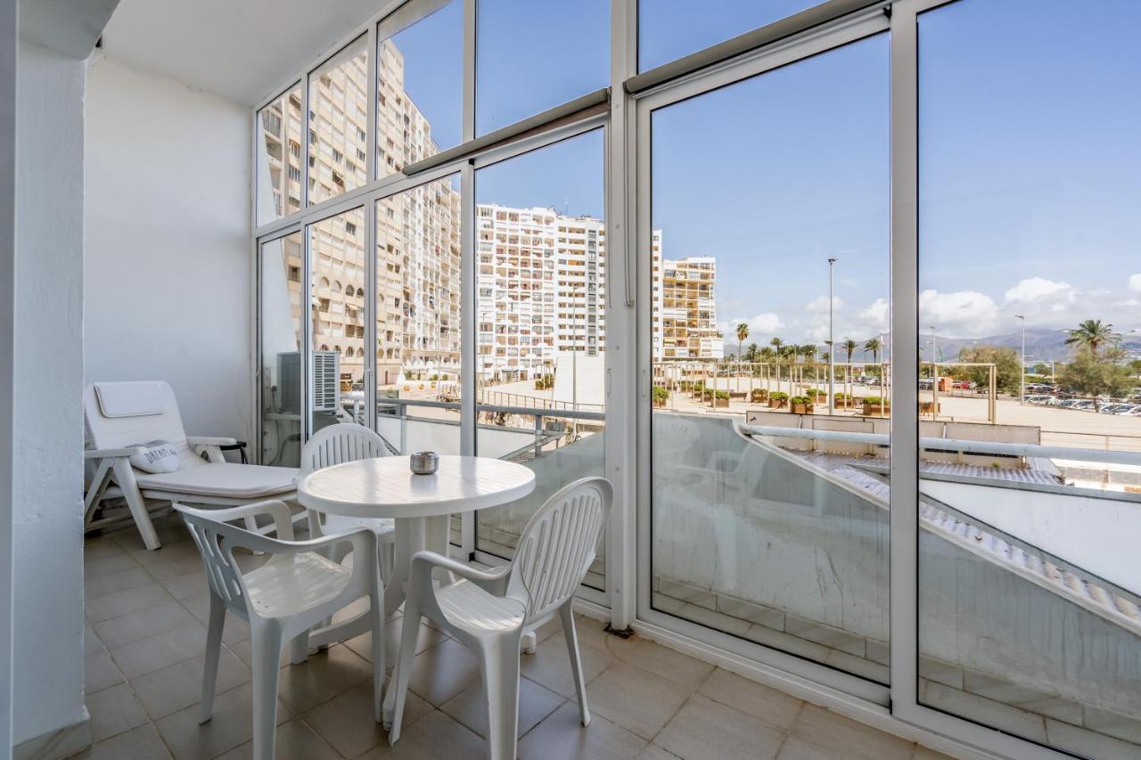 Appartement Apartamento Welcs Emp 018 Con Terraza Frente Al Mar à Empuriabrava Extérieur photo